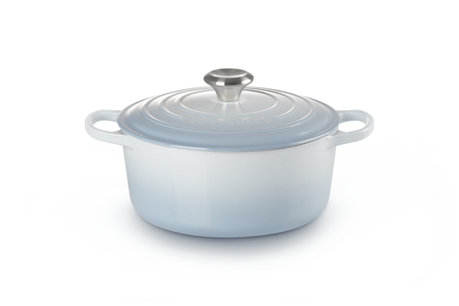 Le Creuset Cast Iron Signature Round Casserole 24cm Coastal BlueCoastal Blue image number 1